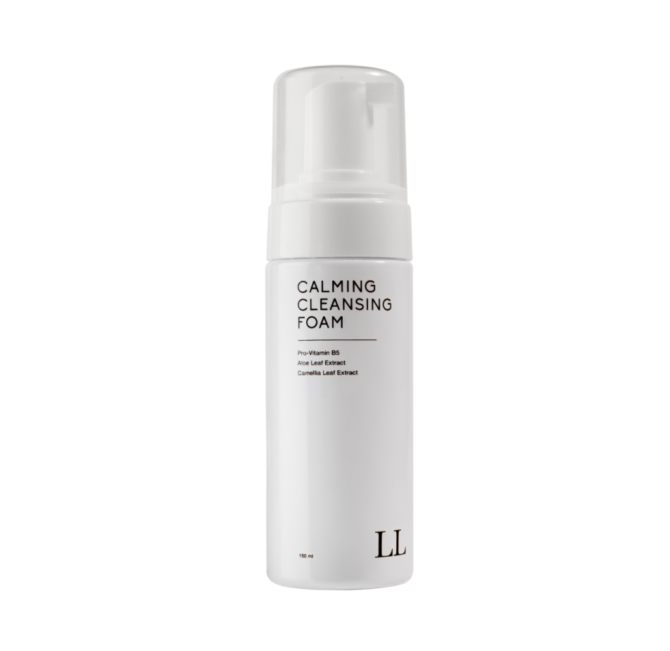 Мʼяка пінка для очищення обличчя | CALMING CLEANSING FOAM